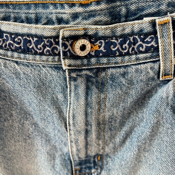 Vintage Express Bleus Denim Jeans with Embroidered Detail - Picture 4 of 8